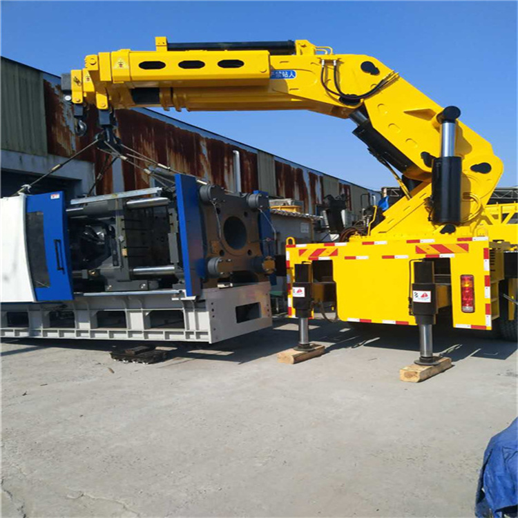 抚州 大吨位折臂吊出租费用解析：一小时租赁多少钱