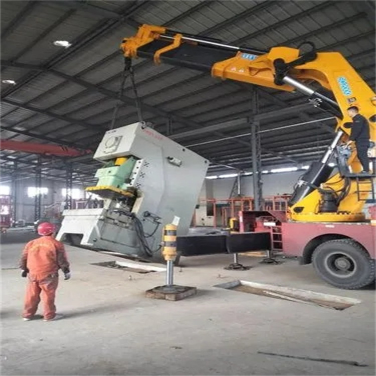 抚州80吨折臂吊车出租附近电话